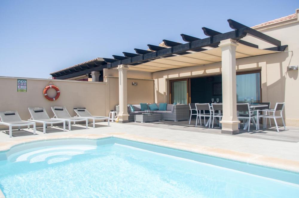 Luxurious Villa With Amazing Sea View And Pool Caleta de Fuste Exterior foto